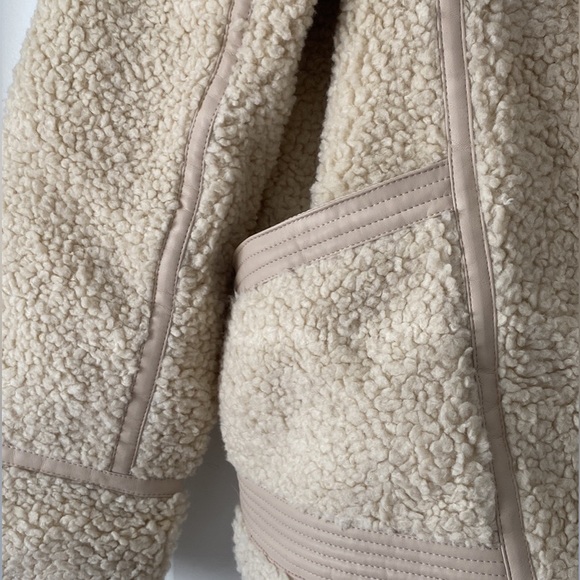 Abercrombie & Fitch Coat - Picture 2 of 4